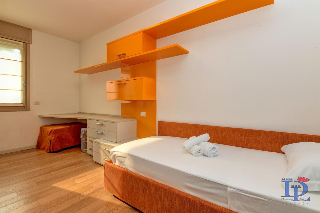 Desenzanoloft Official Partner Marriott Homes & Villas - Oscar Luxury Suite Desenzano del Garda Exterior photo